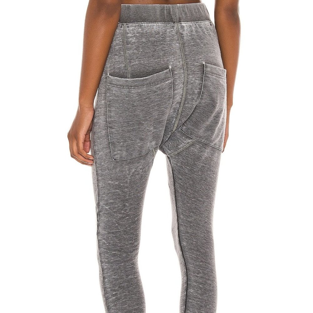 NWT Free People X Revolve Cozy All Day Harem Legging in Washed Black - Picture 3 of 14